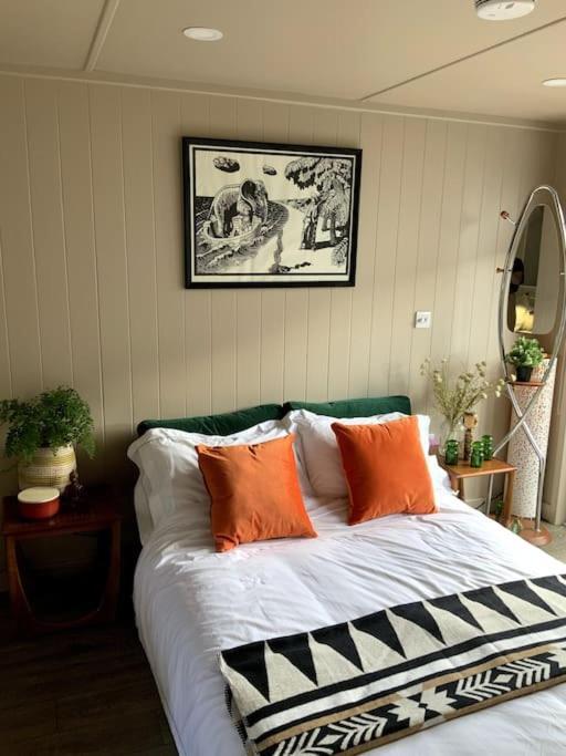 Cabin Retreat In The Heart Of Warwick. Уорик Экстерьер фото