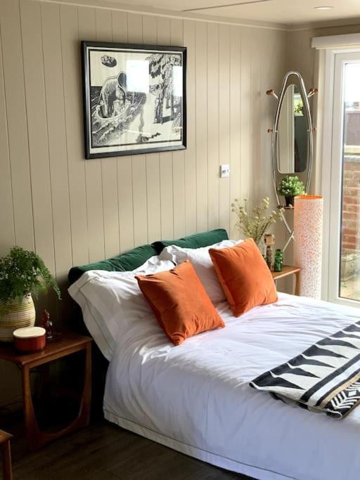 Cabin Retreat In The Heart Of Warwick. Уорик Экстерьер фото